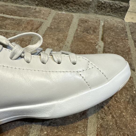 Cole Haan Women's GrandPro Light Gray Silver Leather Sneakers 6.5B - Picture 8 of 16